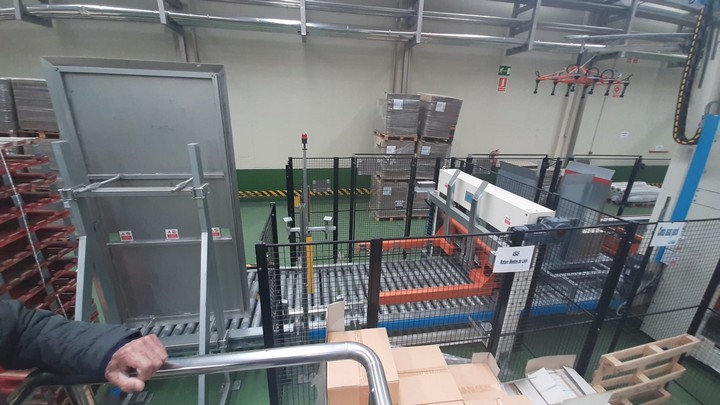 Linea di imbottigliamento PET Procomac Usata 13
