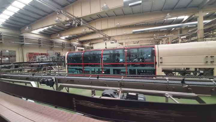 Linea di imbottigliamento PET Procomac Usata 7
