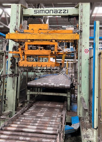 Depalletizzatore Simonazzi Sweep-off basso Usato