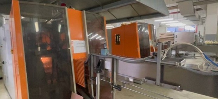 Used Filling Line for oil PET 6