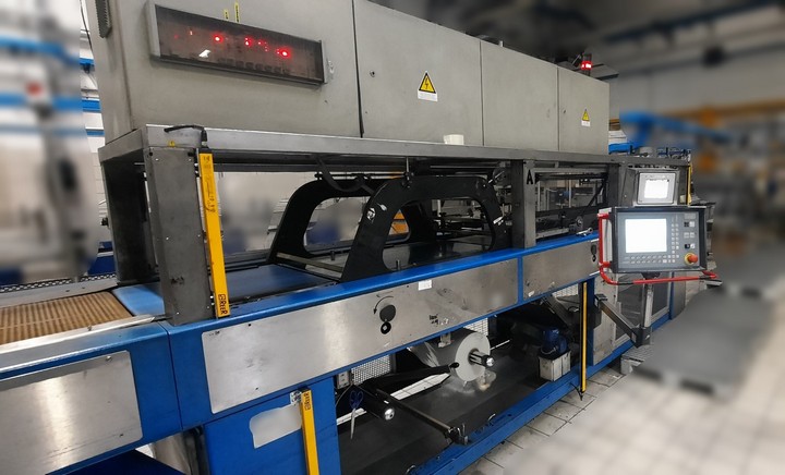 Linea di imbottigliamento PET 13.000 bph Usata 22