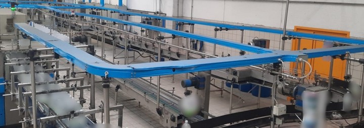 Linea di imbottigliamento PET 13.000 bph Usata 13