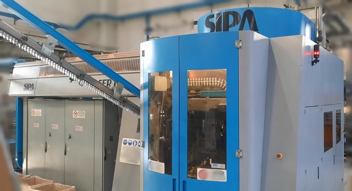 Linea di imbottigliamento PET 13.000 bph Usata 9