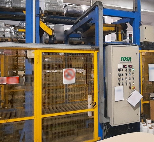 Linea di imbottigliamento PET 13.000 bph Usata 18