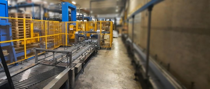 Linea di imbottigliamento PET 13.000 bph Usata 15