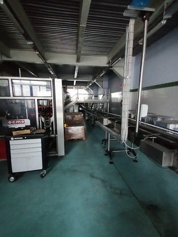 Linea di imbottigliamento PET Parmatec Usata 11