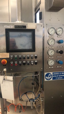 Linea di imbottigliamento Krones 14.000 bph Usata 12