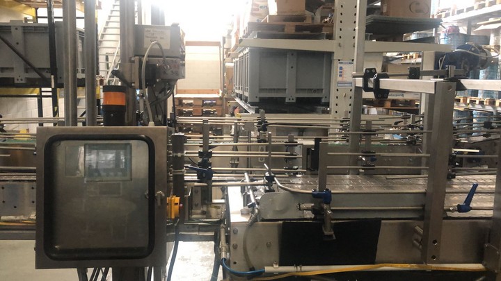 Linea di imbottigliamento Krones 14.000 bph Usata 14