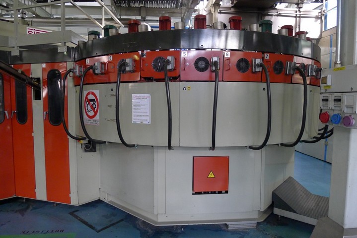 Linea di imbottigliamento PET Sidel 24.000 bph Usata 4