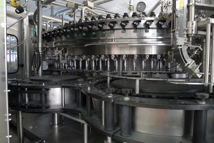 Linea di imbottigliamento PET Sidel 24.000 bph Usata 8
