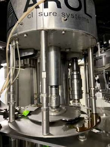 Linea di imbottigliamento Sidel PET 4.000 bph Usata 5