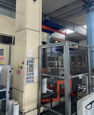 Used Pallet Wrapper FIS PET Bottles 2