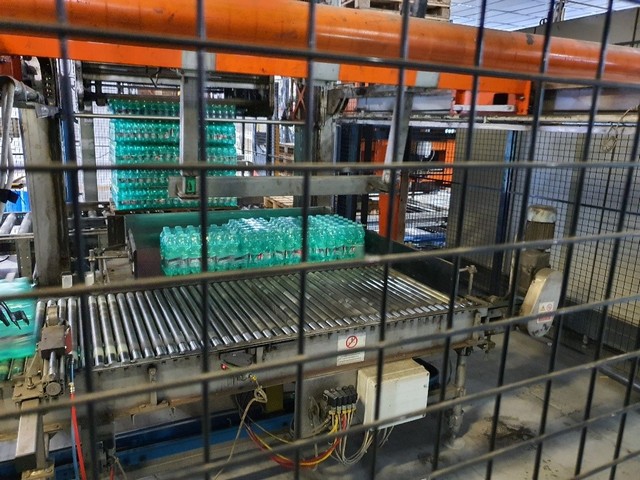 Used Palletizer Levati PET 4