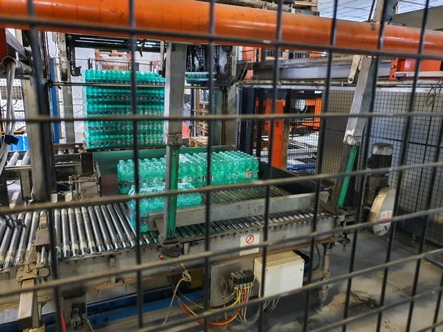 Used Palletizer Levati PET 5