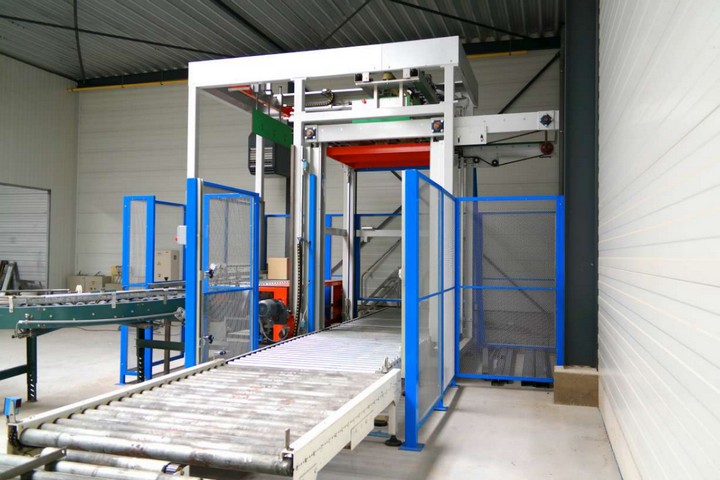 Palletizzatore OMA usato