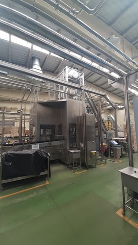 Linea di imbottigliamento per Sipa Acqua PET Usata 4