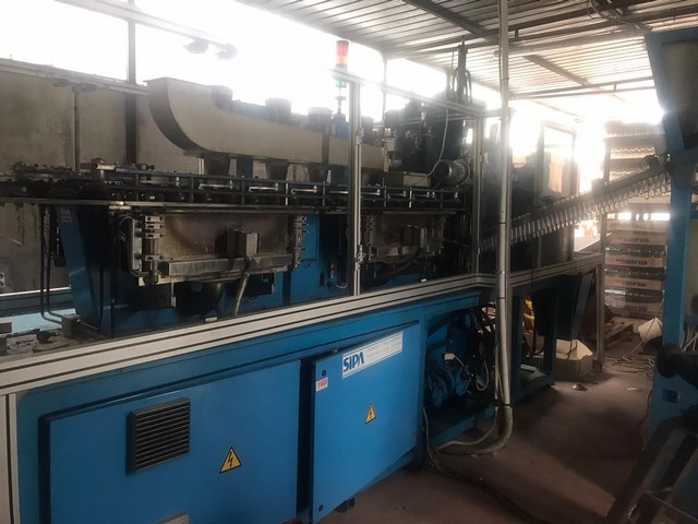 Used Blow Moulding Machine Sipa Sf-08004 4