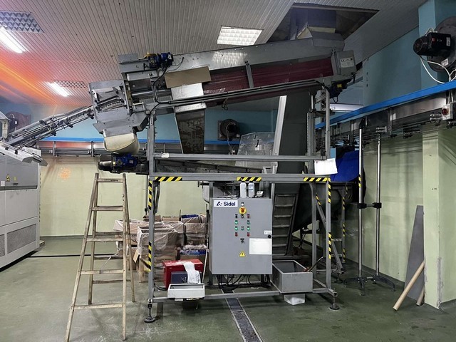 Used Blow Moulding Machine Sidel 16.000 bph 5