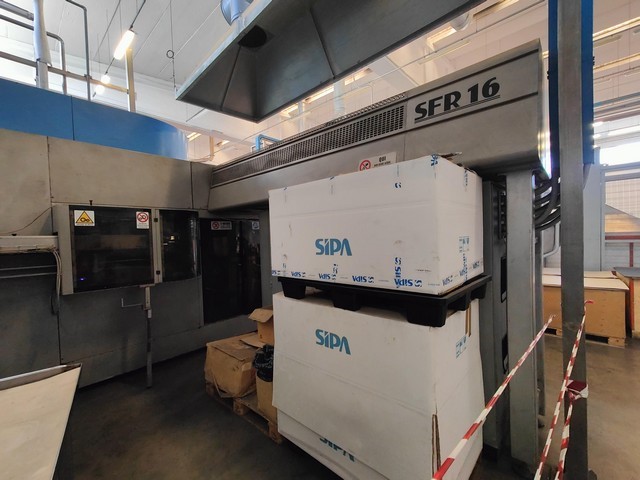 Used Blow Moulding Machine Sipa Sfr 16 2