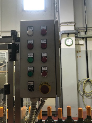 Linea di imbottigliamento per Vino Usata 7