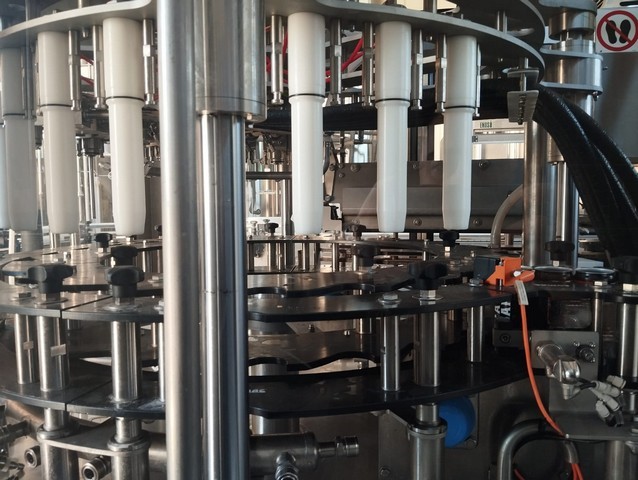 Used Filling Cans Monoblock Comac 8.1 2