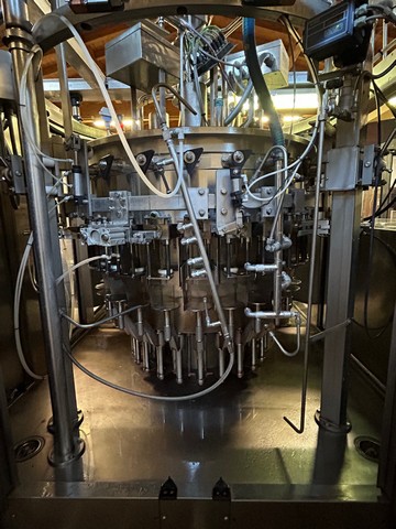 Used Isobaric Filling Monoblock Bertolaso 20.24.4.1 10
