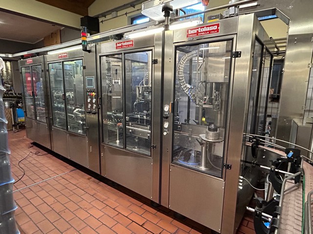 Used Isobaric Filling Monoblock Bertolaso 20.24.4.1 11