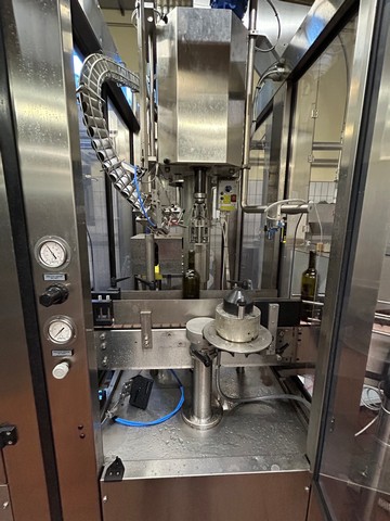 Used Isobaric Filling Monoblock Bertolaso 20.24.4.1 18