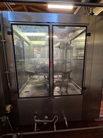 Used Isobaric Filling Monoblock Bertolaso 20.24.4.1 8