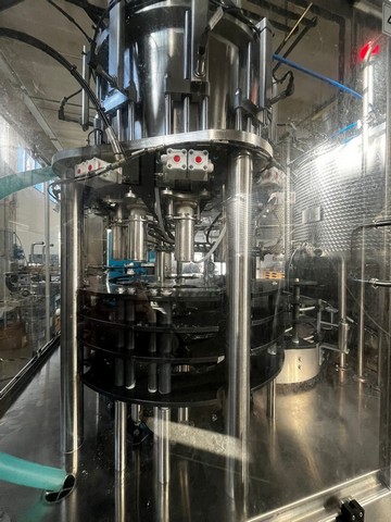 Monoblocco di Riempimento Isobarico Comac 6.6.1.C Usato 14
