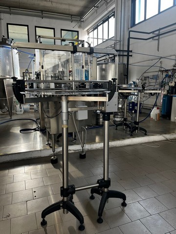 Monoblocco di Riempimento Isobarico Comac 6.6.1.C Usato 6