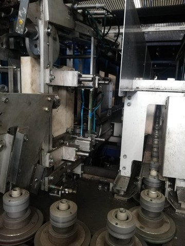 Used Blow Moulding Machine Terta Pak Dynablow db 30 8