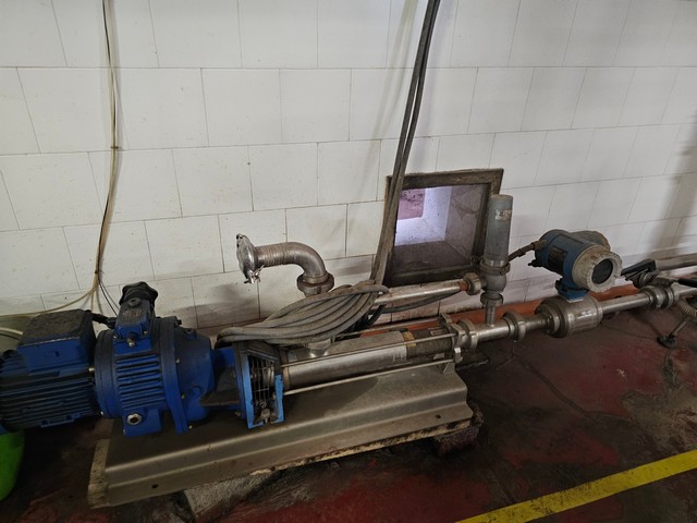 Used Bottling Line Bertolaso 2.000 bph 10