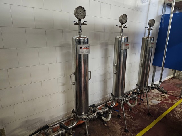 Used Bottling Line Bertolaso 2.000 bph 11