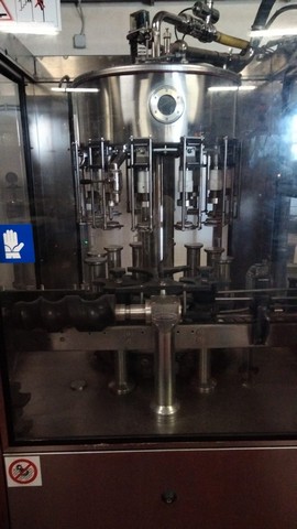 Used Bottling Line Bertolaso 2.000 bph 2