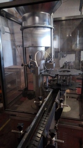 Used Bottling Line Bertolaso 2.000 bph 7