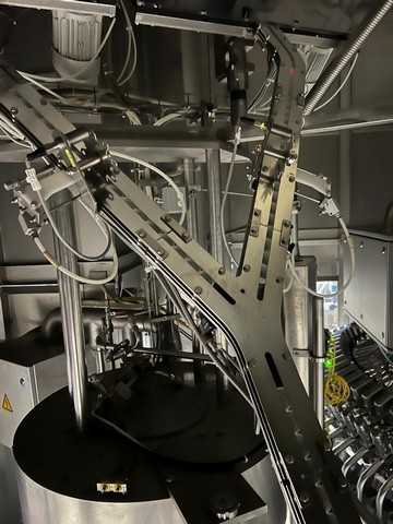 Linea di imbottigliamento PET krones 30.000 bph Usata 14