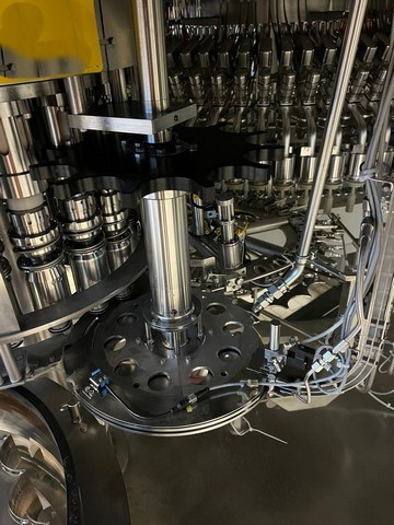 Linea di imbottigliamento PET krones 30.000 bph Usata 15