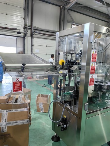 Capsulatrice Robino&Galandrino Minibloc ottico Usata 2