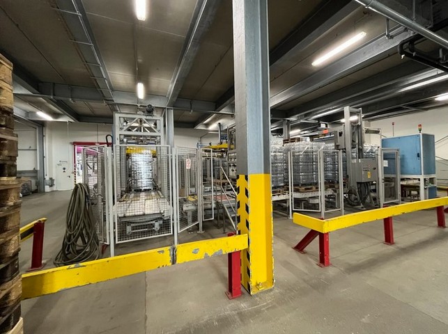 Used PET Complete Bottling Line 25.000 bph 22