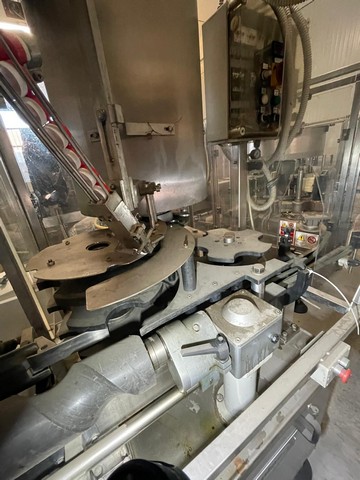 Linea di imbottigliamento aceto usata 22
