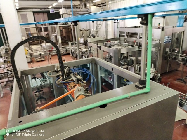 Used Complete Bottling Line for Wine 12.000 bph 5