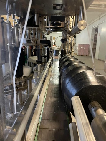 Used Complete Bottling Line GAI 1.500 bph 10