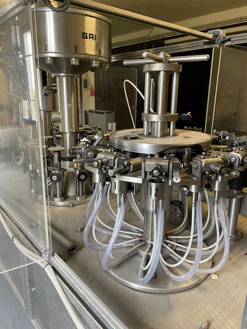 Used Complete Bottling Line GAI 1.500 bph 15