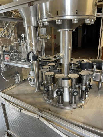 Used Complete Bottling Line GAI 1.500 bph 13