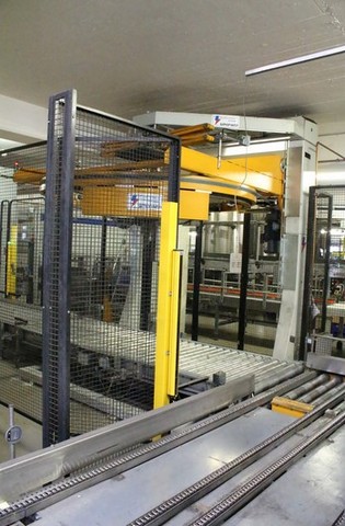 Linea di imbottigliamento usata PET 18.000 bph 19