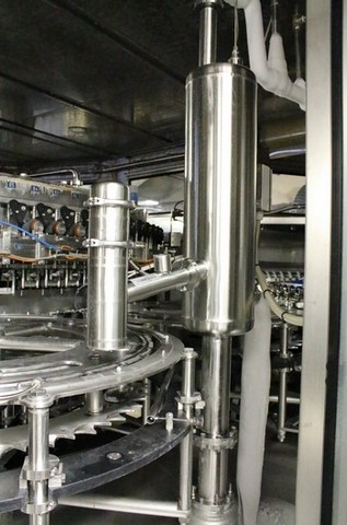 Linea di imbottigliamento usata PET 18.000 bph 8