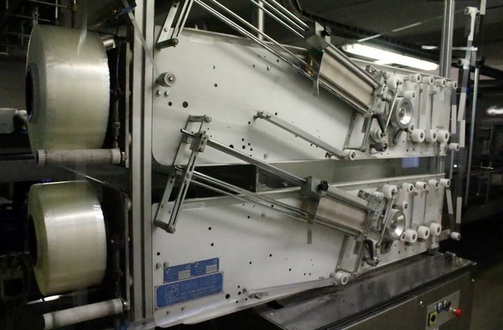 Linea di imbottigliamento usata PET 18.000 bph 15