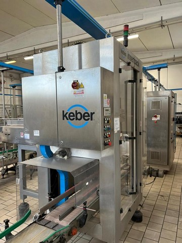 Linea di imbottigliamento usata Bertolaso 4.000 bph