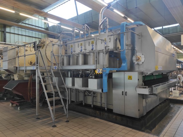 Used Complete Bottling Line Glass 2